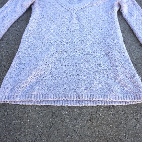 Hollister Cold Shoulder V-Neck Knit Sweater Beige Flared Sleeve Size Small - Picture 6 of 9